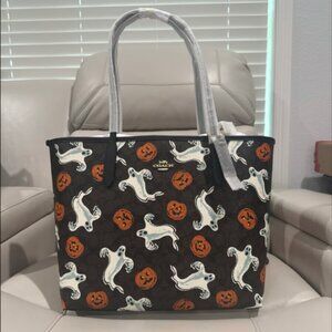 ❤️❤️NWT Coach City Tote Bag In Signature Canvas With Halloween Print CCE69